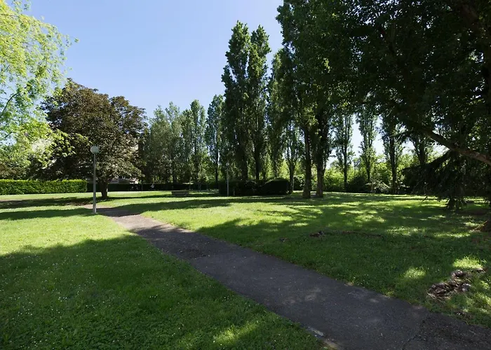 Apartment Cosy Confort - Climatisation, Balcon, Wifi - Proche Airbus, Purpan, Aeroport, Stade Ernest Wallon Toulouse