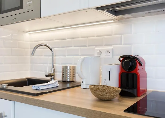 Apartment Cosy Confort - Climatisation, Balcon, Wifi - Proche Airbus, Purpan, Aeroport, Stade Ernest Wallon *